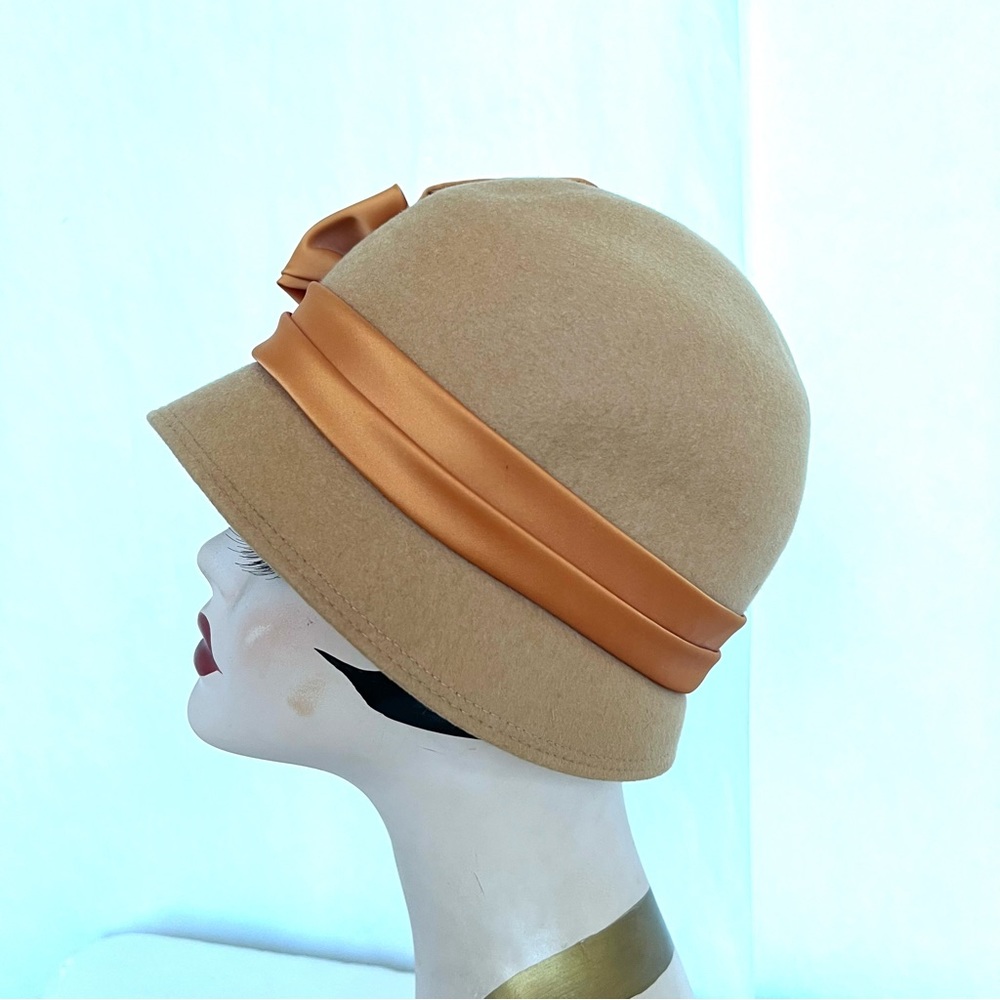 Vintage Henry Pollak New York Cloche Flapper Style 20s Hat - Picture 3 of 15